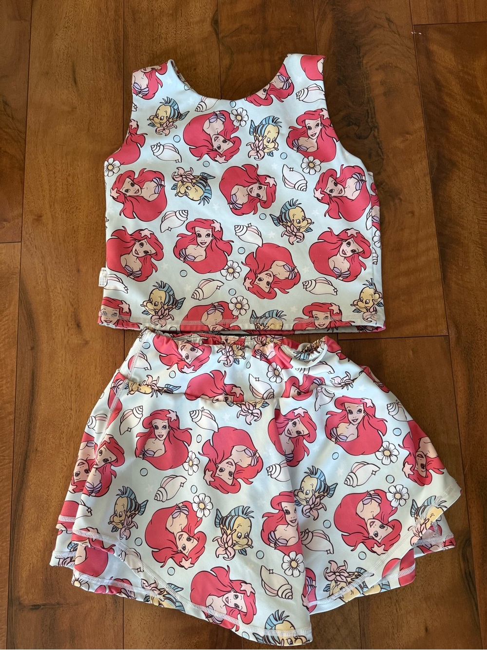 Little mermaid Ariel athletic set size 12 youth